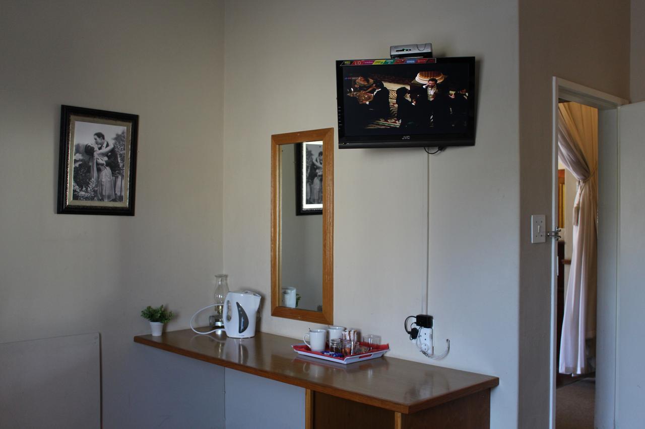 The Hamlet Country Lodge سيريس المظهر الخارجي الصورة