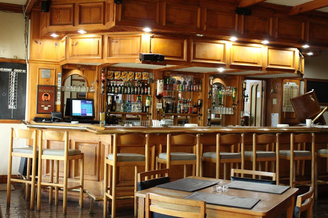 The Hamlet Country Lodge سيريس المظهر الخارجي الصورة