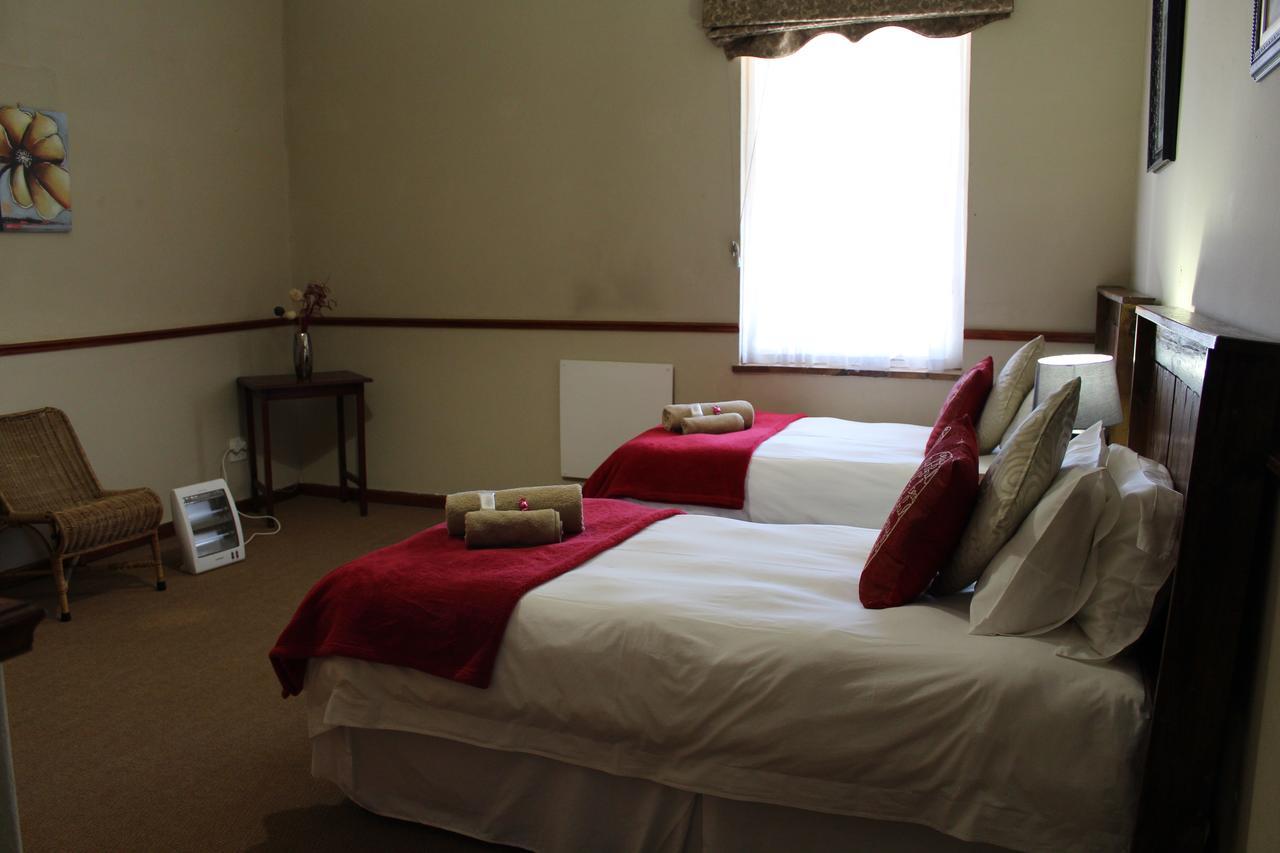 The Hamlet Country Lodge سيريس المظهر الخارجي الصورة