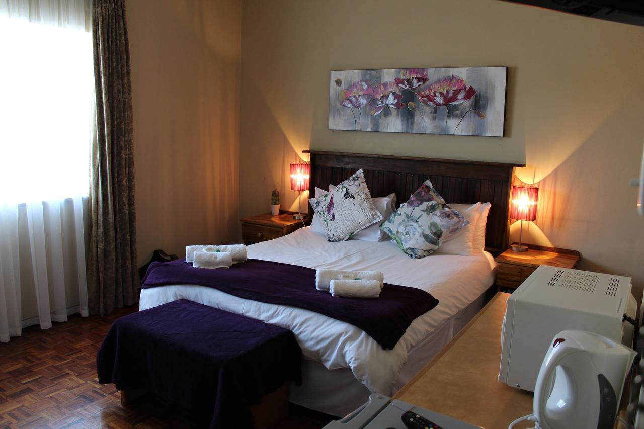 The Hamlet Country Lodge سيريس المظهر الخارجي الصورة